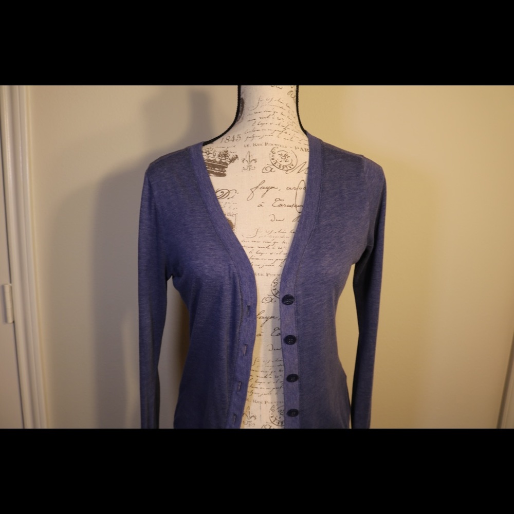 Forever 21 navy button up light loose cardigan